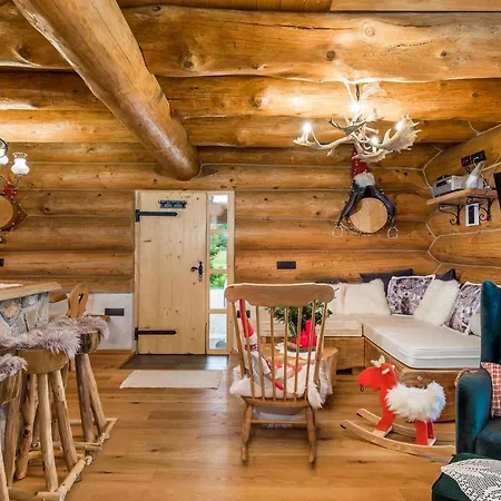 Holiday home Amazing Home In Hlevci With Jacuzzi, Sauna And 2 Bedrooms